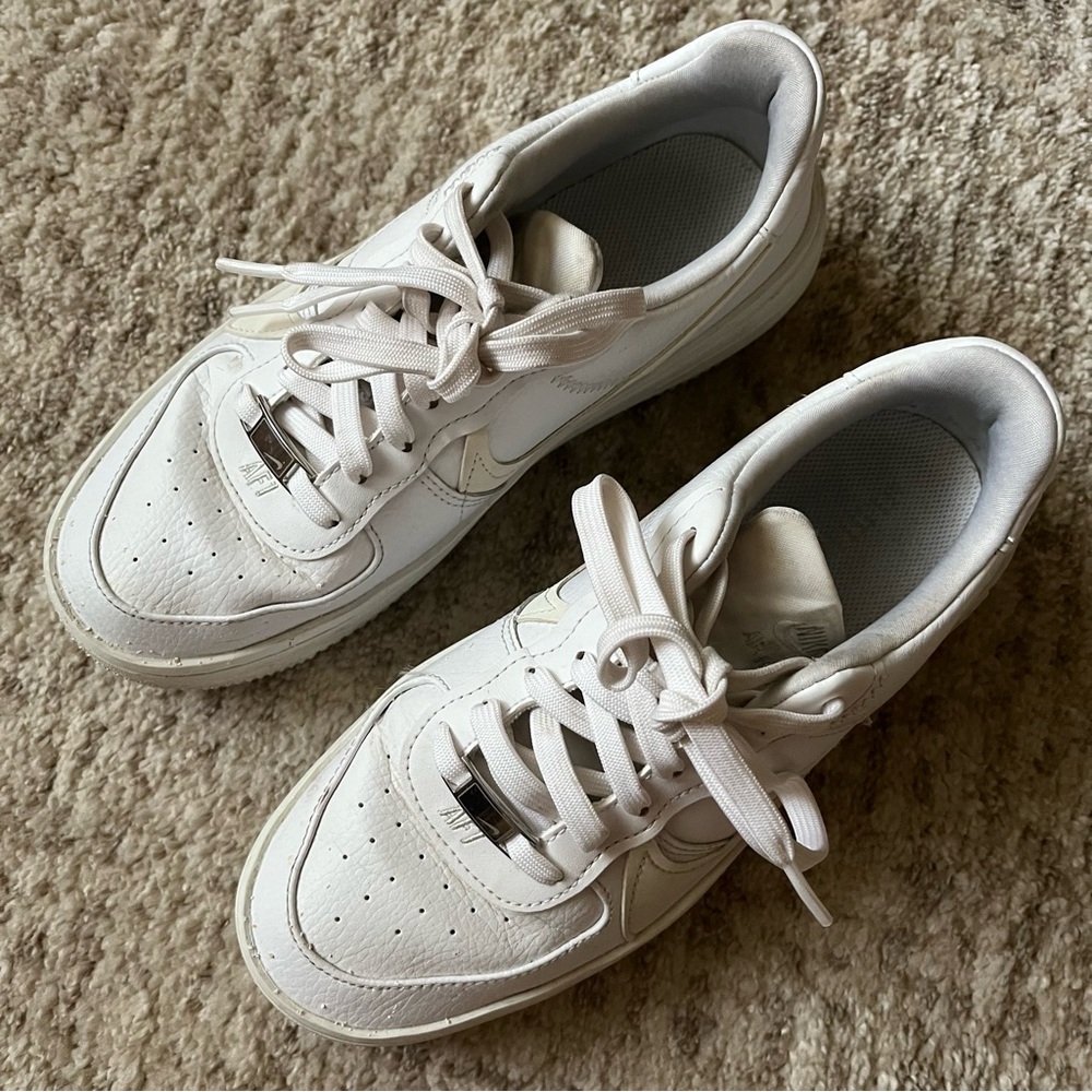 Nike air forces